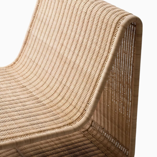 Heirloom Wicker Lounge Chair (5) Heirloom Wicker Lounge Chair & Ottoman