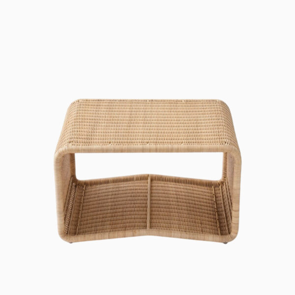Heirloom Wicker Lounge Chair (6) Heirloom Wicker Lounge Chair & Ottoman