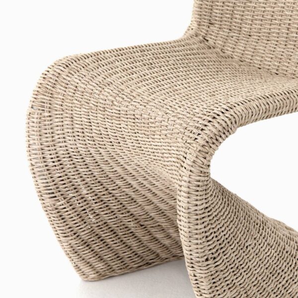 Pelikan Wicker Dining Chair Set